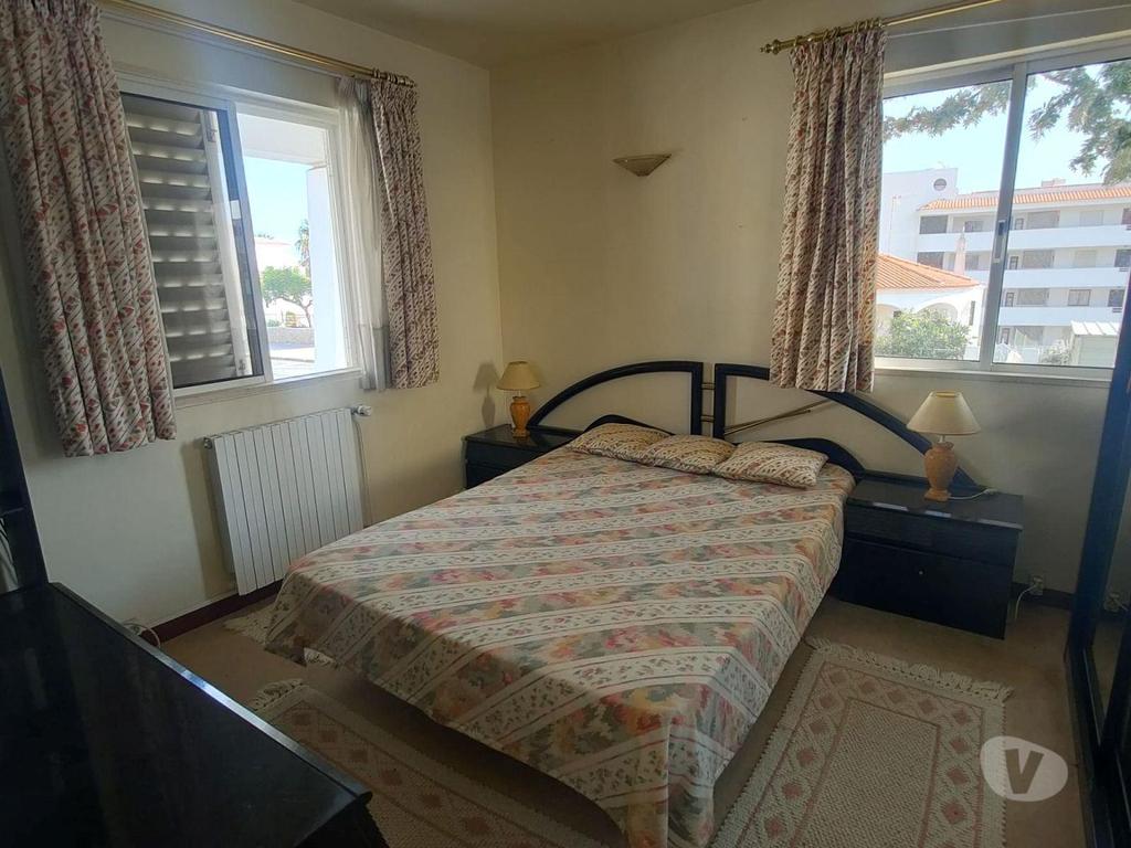 Apartamentos a venda Albufeira - Fotos para Moradia com 5 quartos perto da praia em Albufeira (ALBF 00195)
