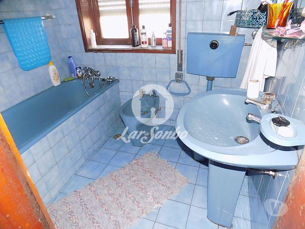 Apartamentos a venda Trofa - Fotos para Moradia M5 + G.F. com 2.700 m2 em Bougado, Trofa (240-M-19745)