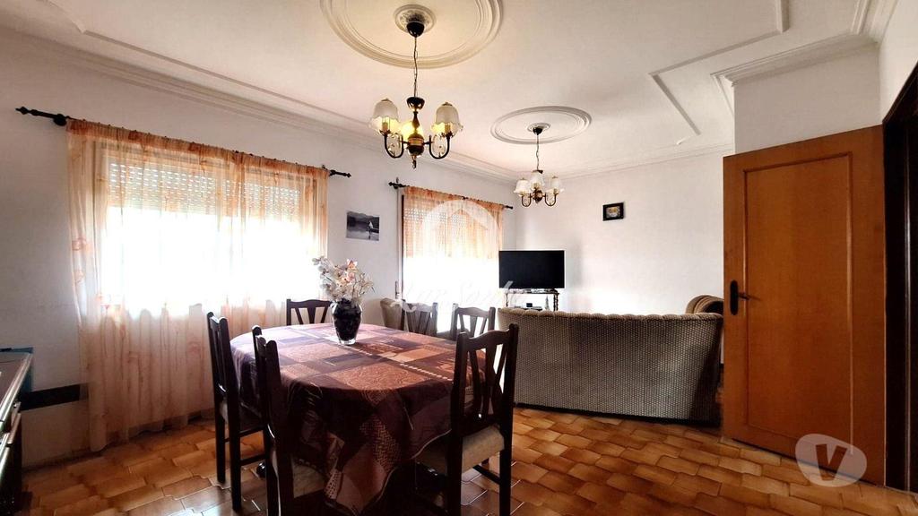 Apartamentos a venda Vila Nova de Famalicão - Fotos para Moradia r c T3 individual com G.F. p 4 carros em Ribeirão