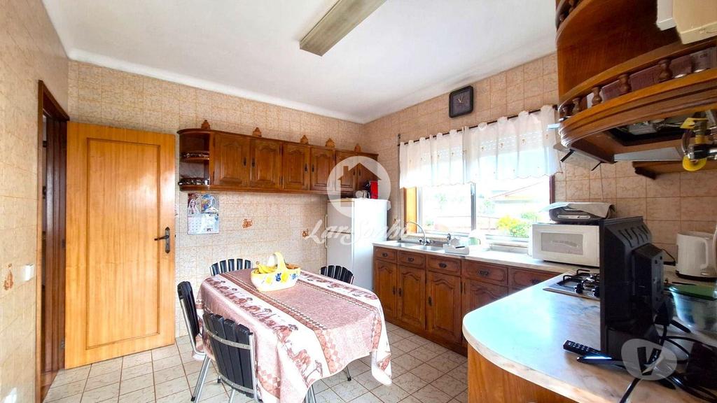 Apartamentos a venda Vila Nova de Famalicão - Fotos para Moradia r c T3 individual com G.F. p 4 carros em Ribeirão