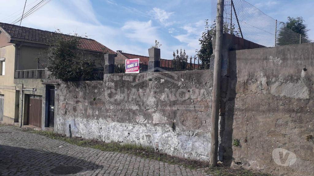 Apartamentos a venda Vila Nova de Gaia - Fotos para Terreno c construção p recuperar ou Novo Projeto de Moradia