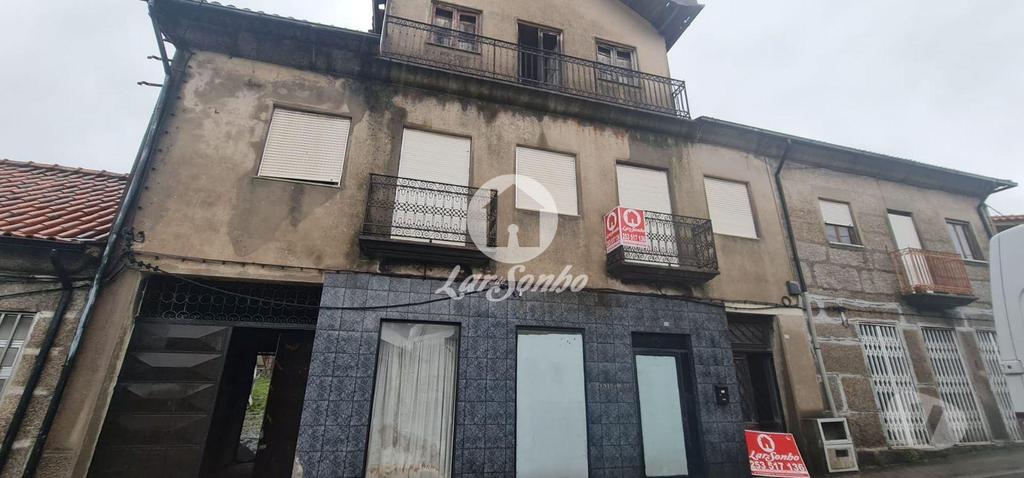 Apartamentos a venda Guimarães - Fotos para Moradia, terreno de construção e armazém - 3 artigos