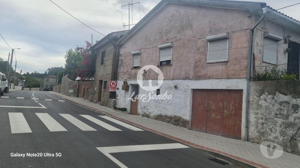 Apartamentos a venda Braga - Fotos para Braga-Moradias geminadas para investimento (245-M-01614)