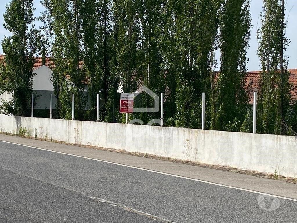 Apartamentos a venda Constância - Fotos para Moradia terrea T6 em Casal da Igreja -Constancia (235 M 01342)