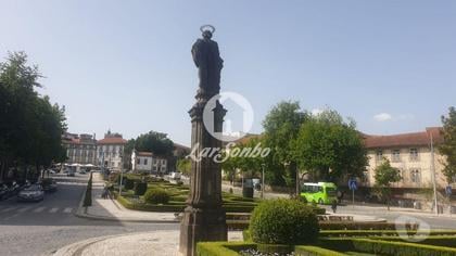 Venda imóveis comerciais - Fotos para Parafarmácia no centro da cidade de Guimarães