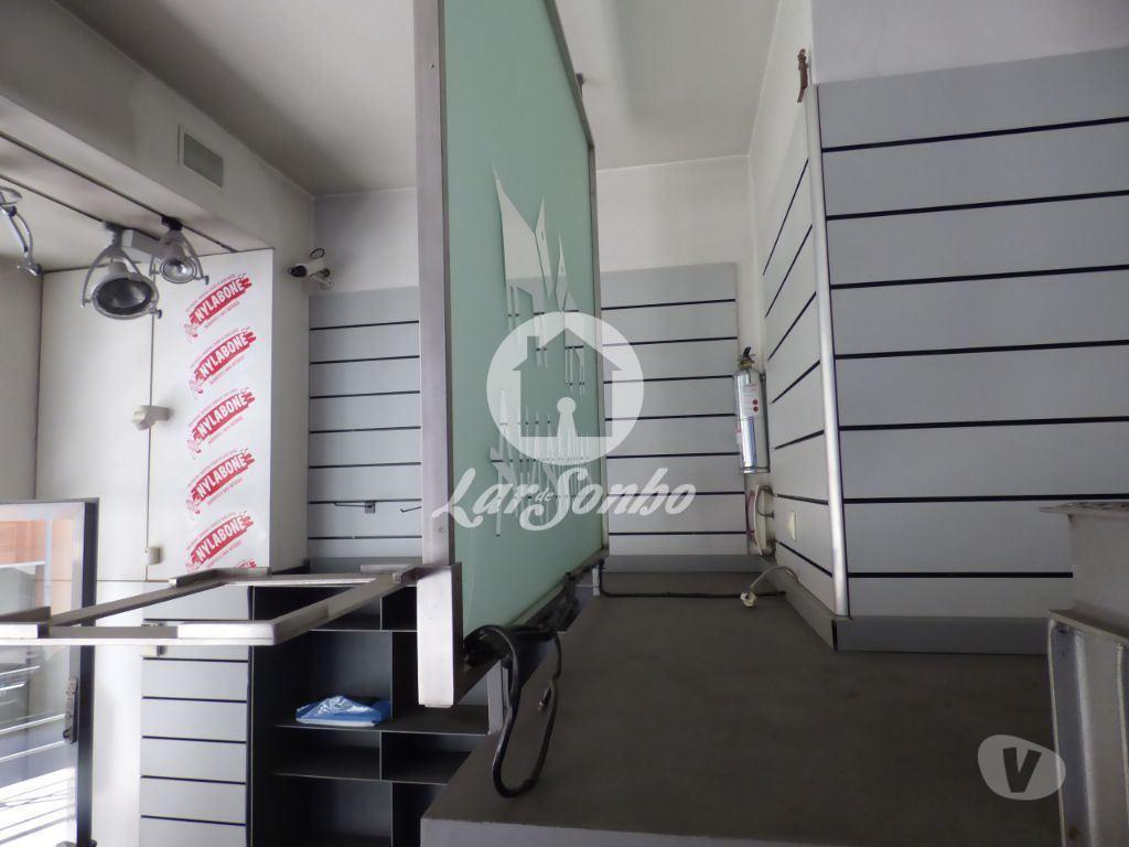 Comprar Loja Guimarães - Fotos para Loja