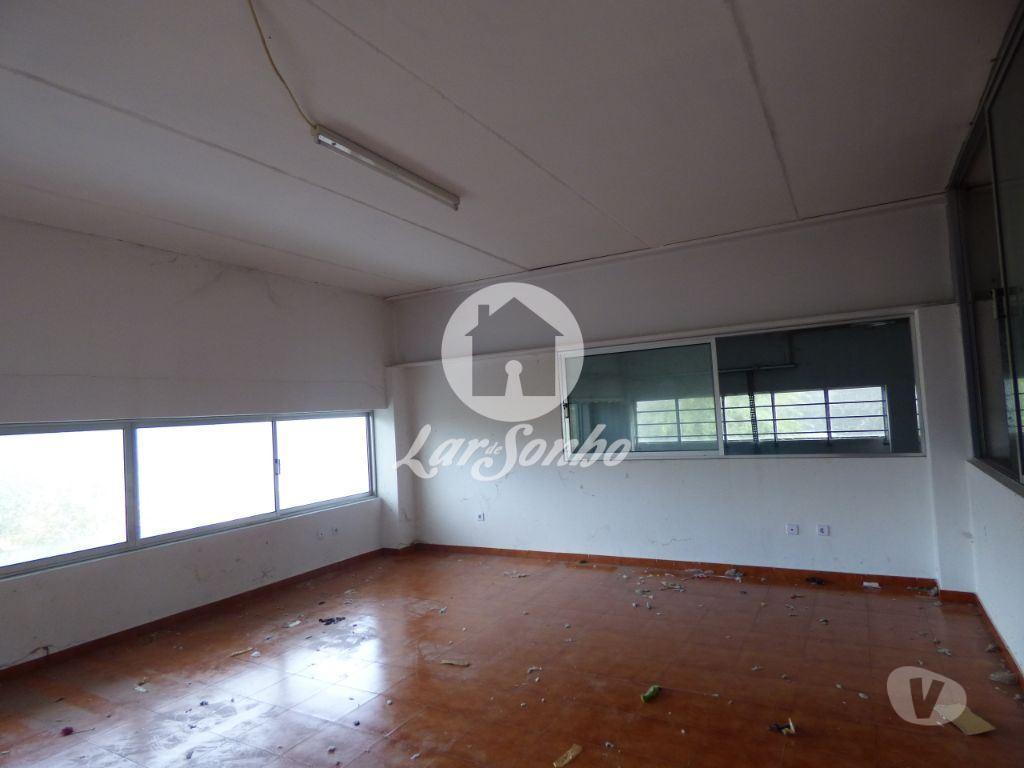 Comprar Loja Guimarães - Fotos para Pavilhão Industrial