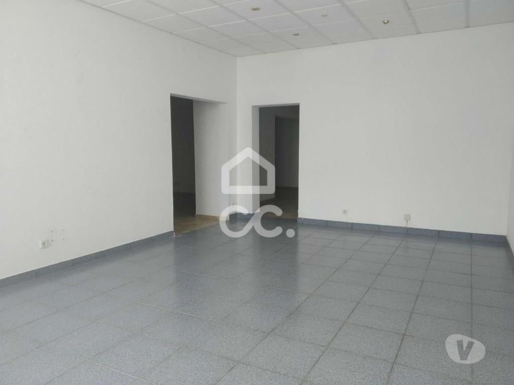 Comprar Loja Marinha Grande - Fotos para Loja com 96m2 de área.
