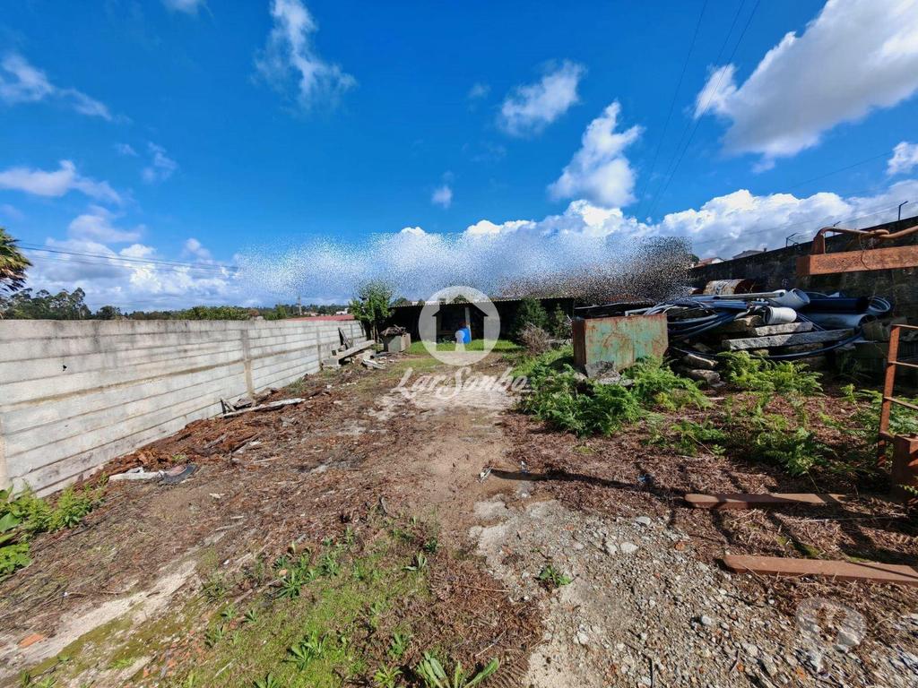 Terrenos Vila do Conde - Fotos para Terreno de 371m2 para moradia individual em Macieira da Maia,