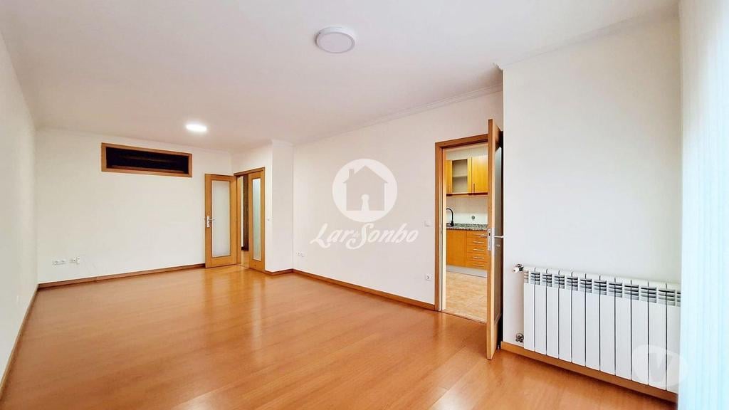 Apartamentos a venda Vila Nova de Famalicão - Fotos para Apartamento T2+1 com G.F. e elevador junto ao CENTRO da Cidade