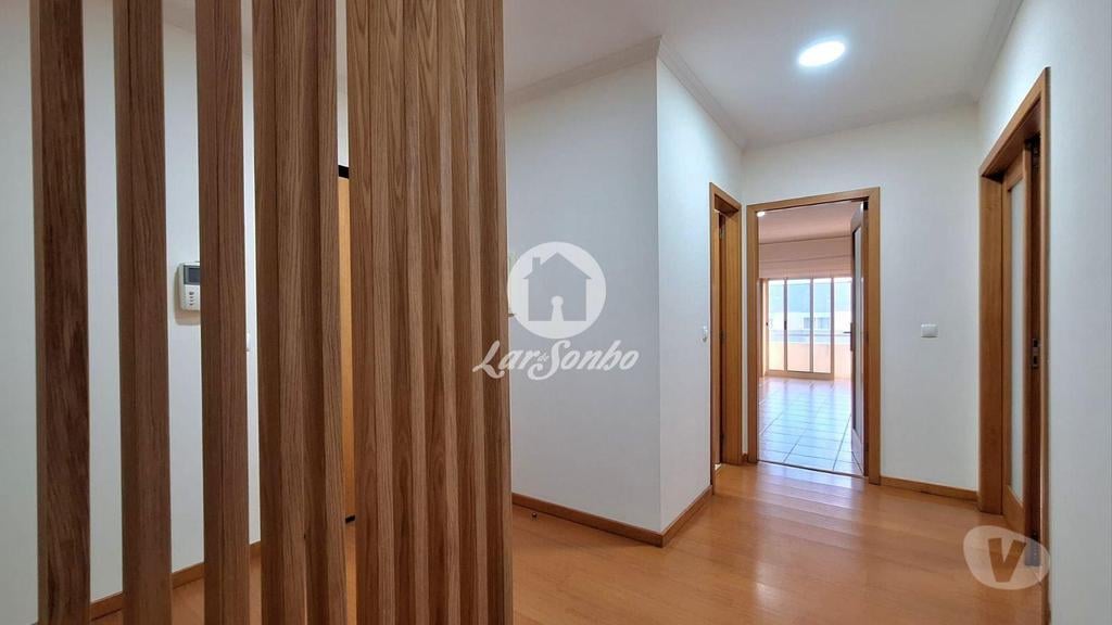 Apartamentos a venda Vila Nova de Famalicão - Fotos para Apartamento T2+1 com G.F. e elevador junto ao CENTRO da Cidade