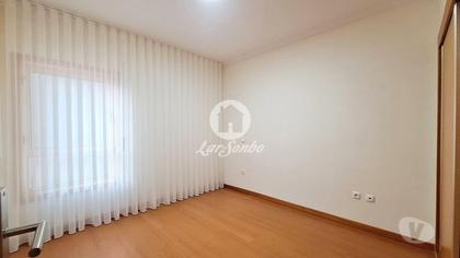 Casas para vender - Fotos para Apartamento T2+1 com G.F. e elevador junto ao CENTRO da Cidade