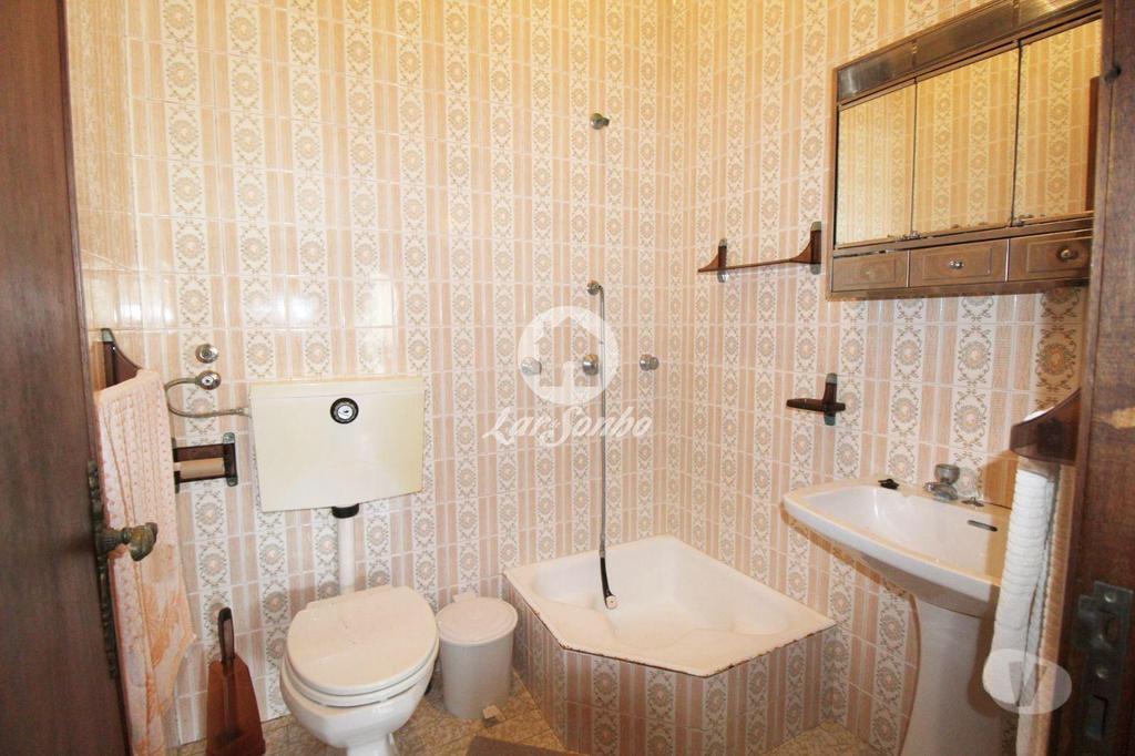 Apartamentos a venda Vila do Conde - Fotos para Moradia T6 c negócio no R C no centro de Vila do Conde