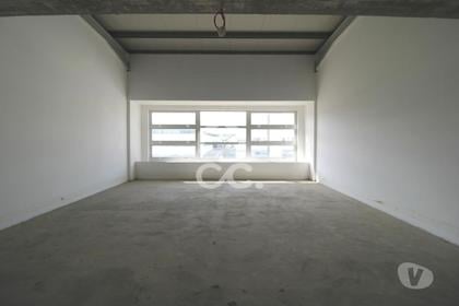 Aluguer Loja - Fotos para Escritório Novo em zona Comercial. OPORTUNIDADE!