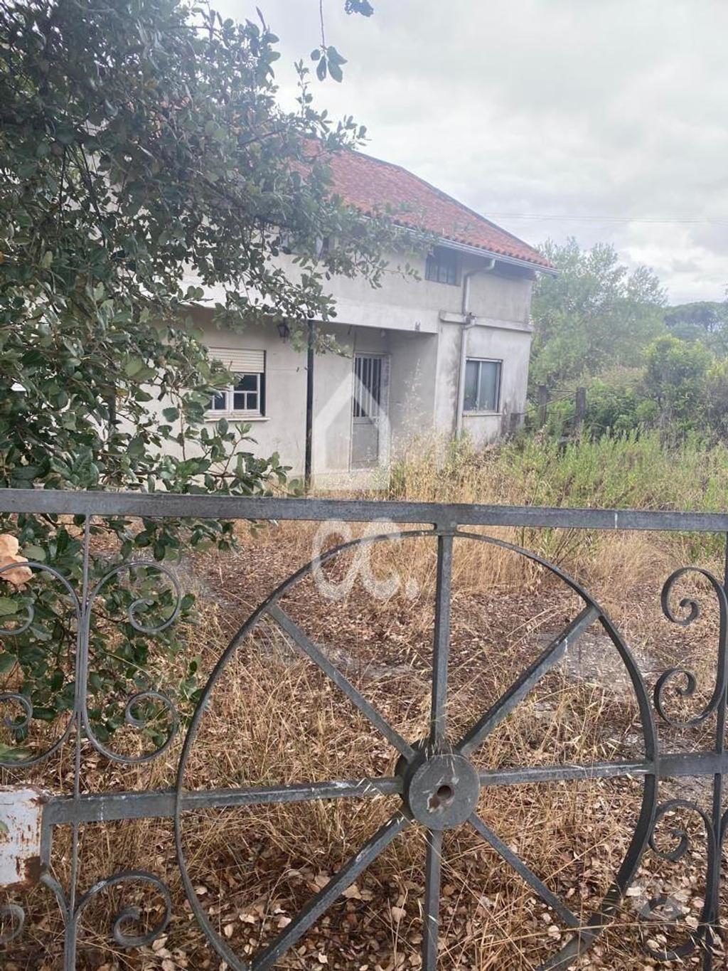 Apartamentos a venda Tomar - Fotos para Tomar-Moradia T3 em Casais e Alviobeira (235 M 01374)