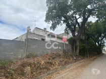 Tomar-Moradia T3 em Casais e Alviobeira (235 M 01374)