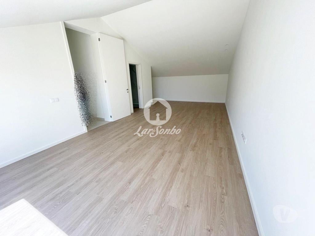 Imóveis para alugar Póvoa de Varzim - Fotos para Apartamento Remodelado no Centro da Póvoa de Varzim