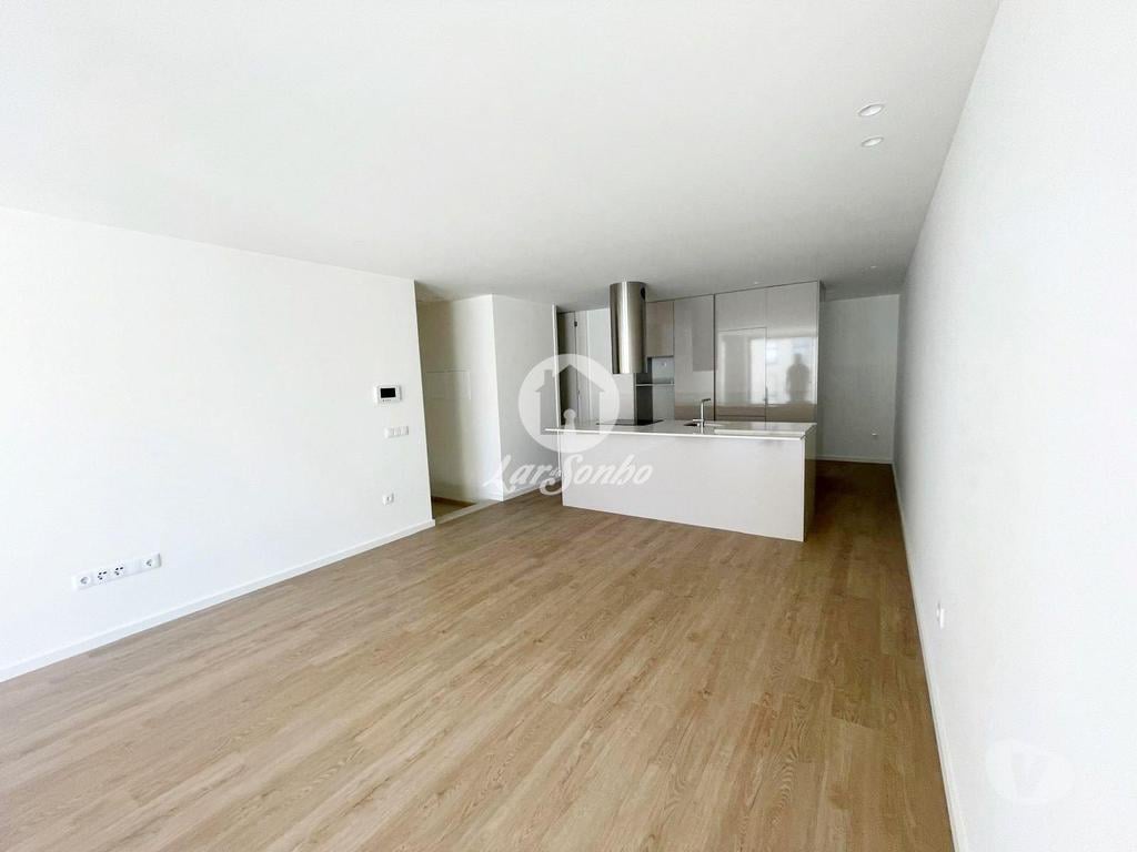 Imóveis para alugar Póvoa de Varzim - Fotos para Apartamento Remodelado no Centro da Póvoa de Varzim