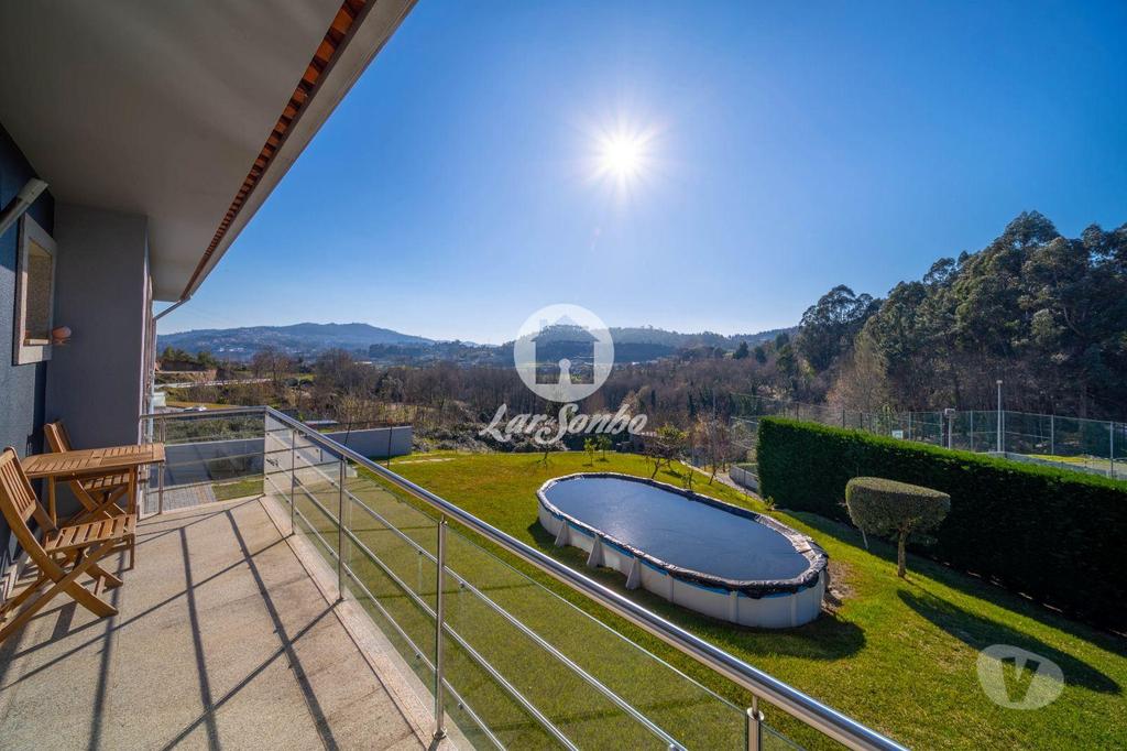 Apartamentos a venda Guimarães - Fotos para Guimaraes-Fantástica moradia individual (245-M-01596)