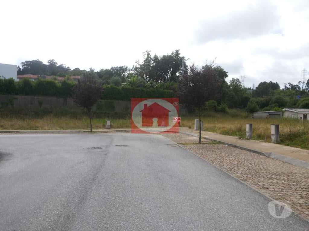Terrenos Vila Nova de Famalicão - Fotos para Vila-nova-de-famalicao-Lotes para moradias (245-T-00990)