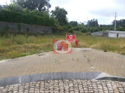 Terrenos e Quintas - Fotos para Vila-nova-de-famalicao-Lotes para moradias (245-T-00990)
