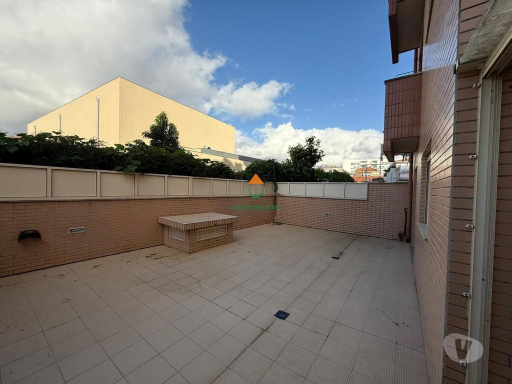 Apartamentos a venda Porto - Fotos para Porto-T2 Ramalde - Porto (CS-661)