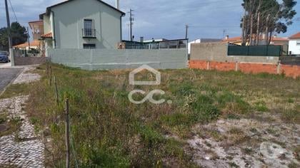Terrenos - Fotos para Lote de terreno com 323m2 de área para construção. (235 T 01427)
