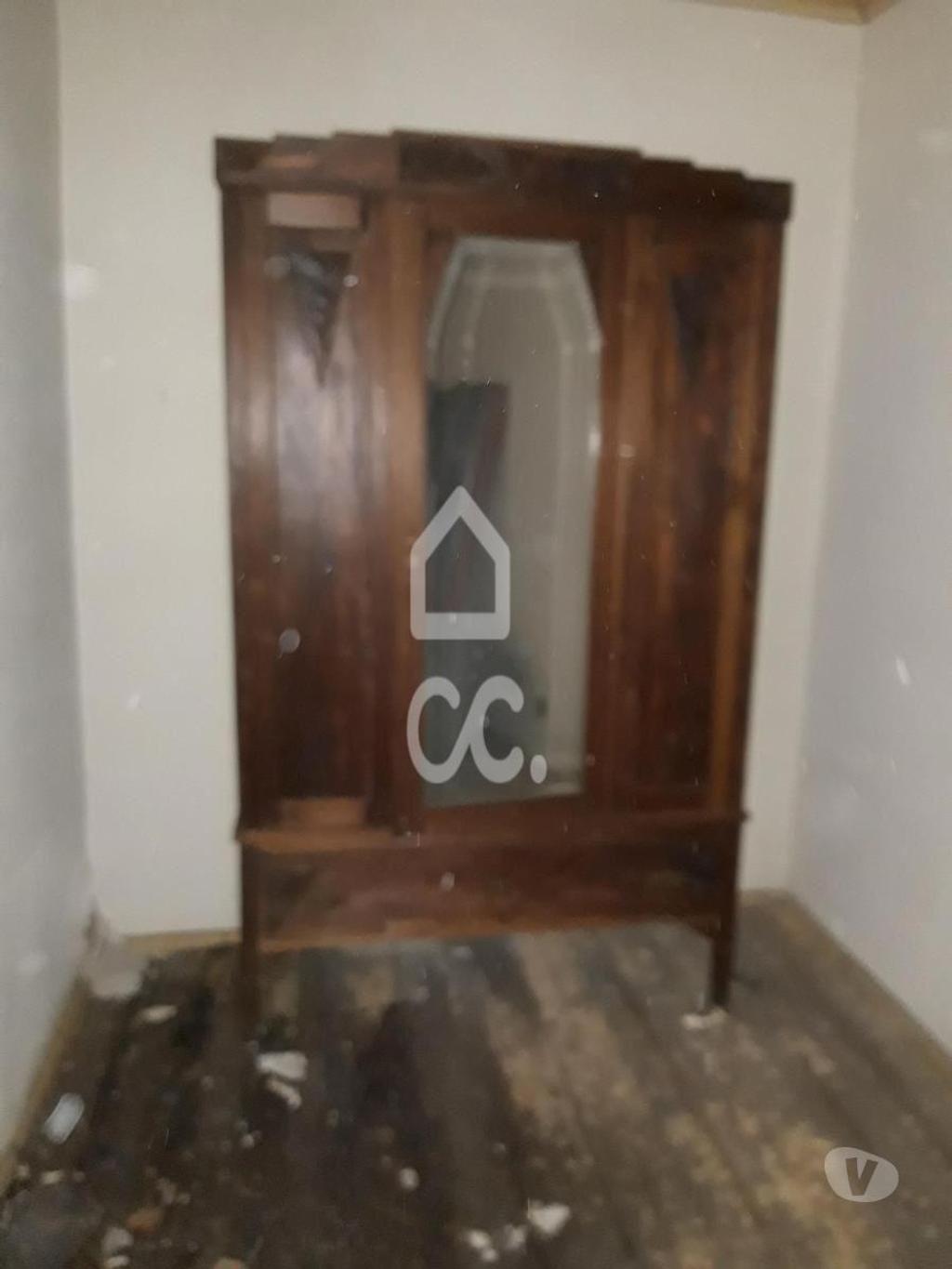 Apartamentos a venda Alpiarça - Fotos para Alpiarca-Moradia para recuperar com garagem e adega (235 M 01380)