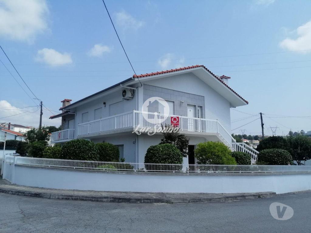 Apartamentos a venda Guimarães - Fotos para Guimaraes-Moradia Individual em Gondar (245-M-01588)