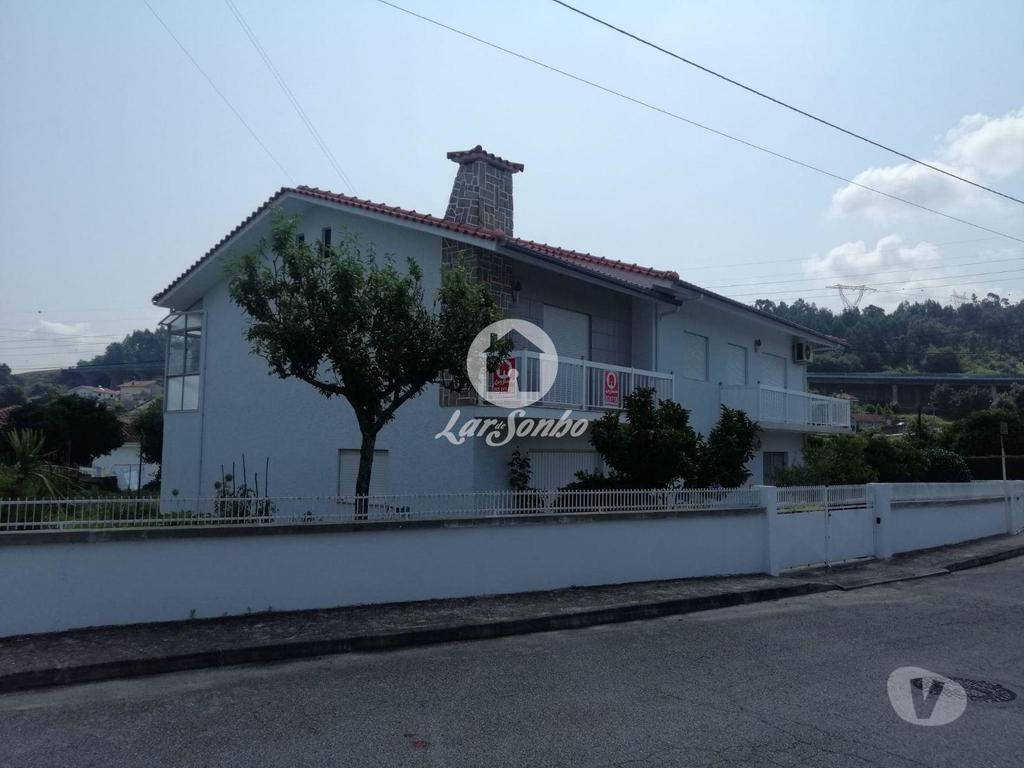 Apartamentos a venda Guimarães - Fotos para Guimaraes-Moradia Individual em Gondar (245-M-01588)