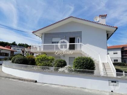 Imóveis para venda - Fotos para Guimaraes-Moradia Individual em Gondar (245-M-01588)
