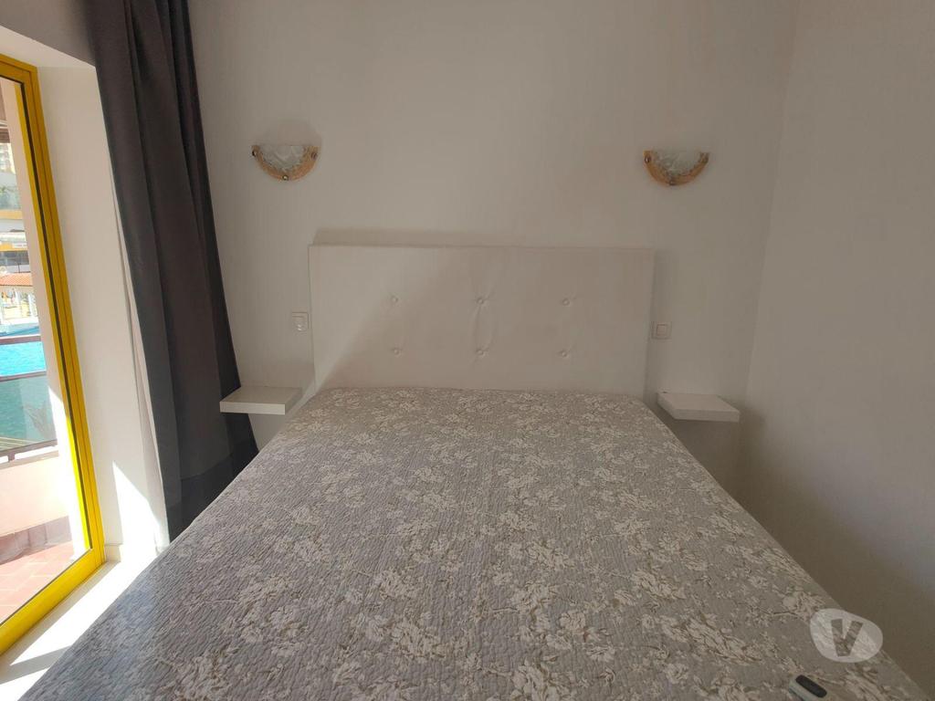 Apartamentos a venda Portimão - Fotos para T1 transformado em T2 Remodelado no Clube Praia da Rocha A 2
