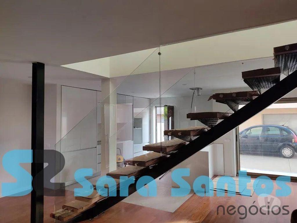 Apartamentos a venda Valongo - Fotos para Valongo-Moradia Nova T3 C 3 Frentes- Valongo (SS1016)