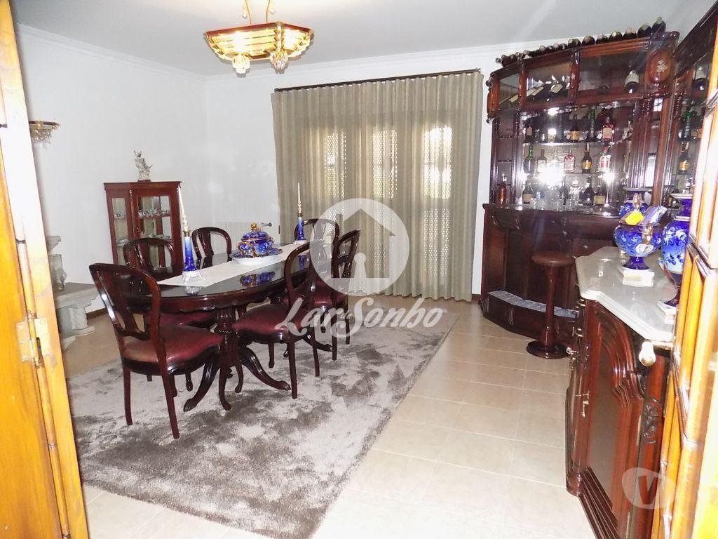 Apartamentos a venda Póvoa de Varzim - Fotos para Moradia M6 c garagem fechada e jardim localizada na zona PRIME