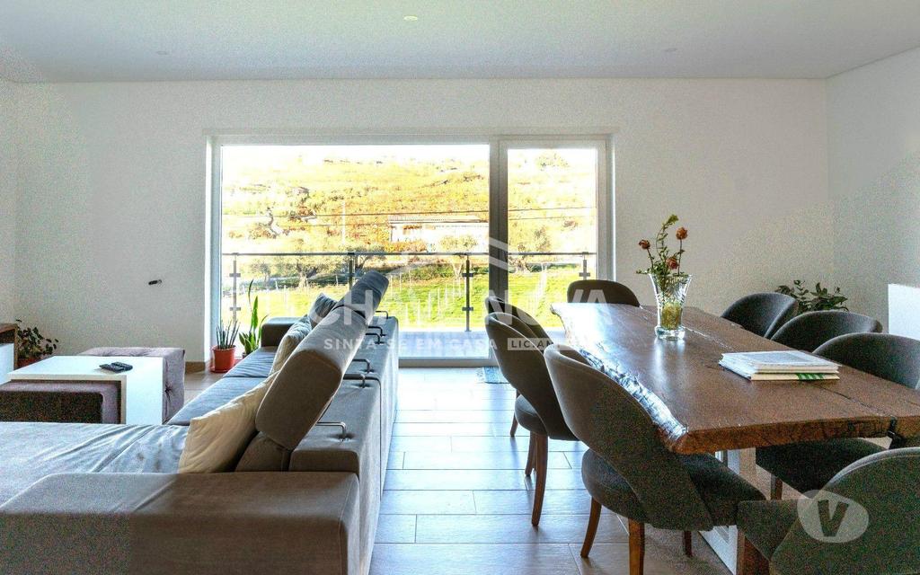 Apartamentos a venda Tabuaço - Fotos para Moradia T3 inserida em Quinta com Vinha - Tabuaço, Viseu