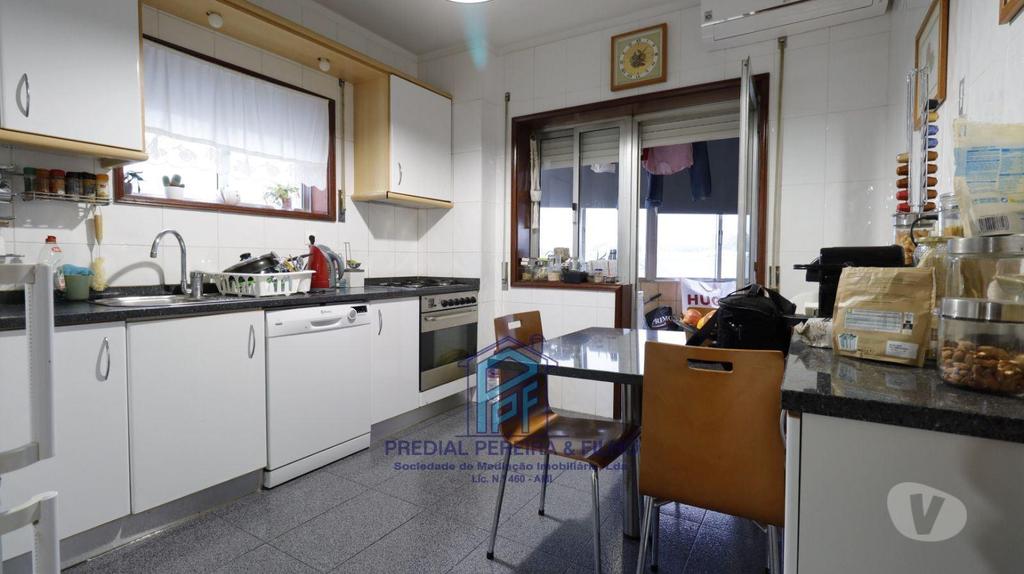 Apartamentos a venda Gondomar - Fotos para Apartamento T2 - Rio Tinto Junto à Estação Comboios (T22403(I))