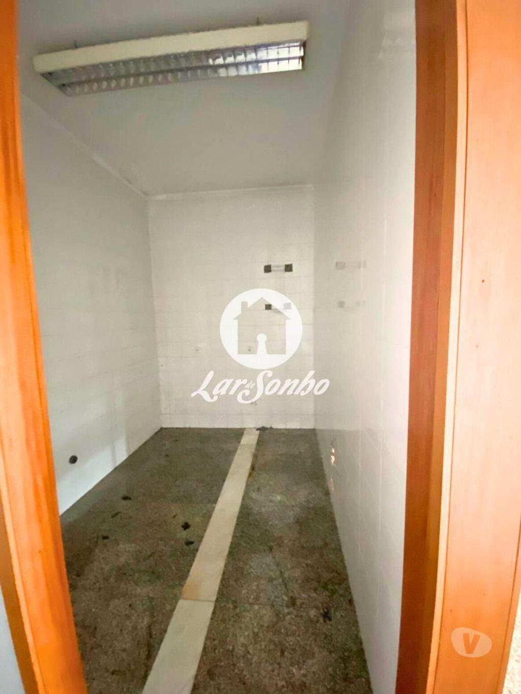 Comprar Loja Vila do Conde - Fotos para Loja espaço para comércio ou serviços em Vila do Conde