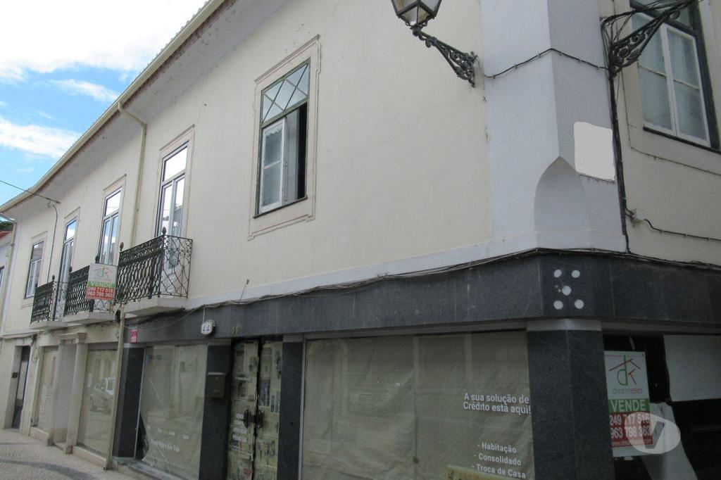 Apartamentos a venda Torres Novas - Fotos para Torres-novas-PRÉDIO (2709)