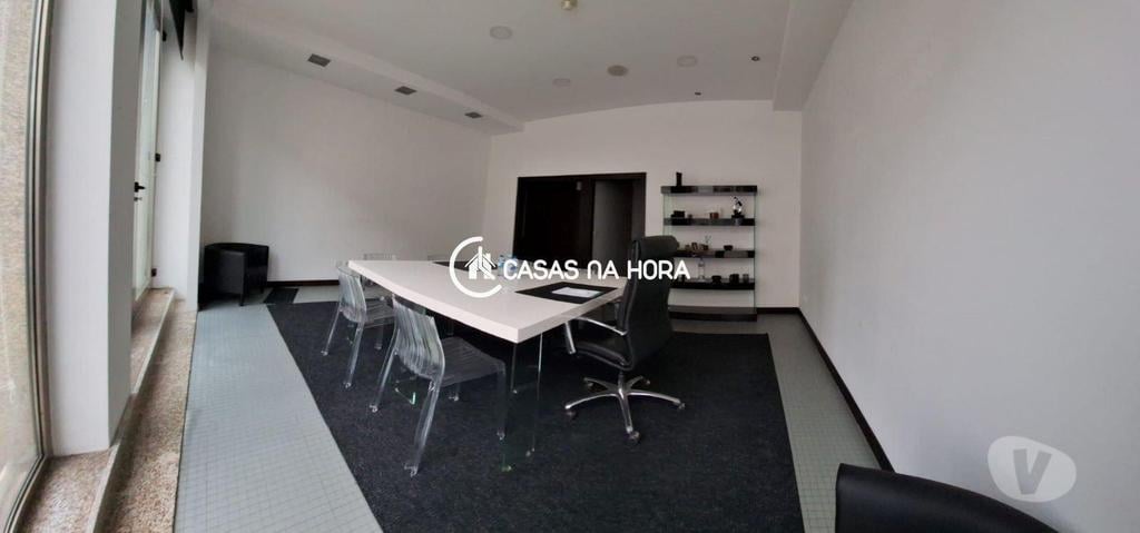 Aluguer Loja Viseu - Fotos para Escritório com Terraço e Garagem - Centro da Cidade