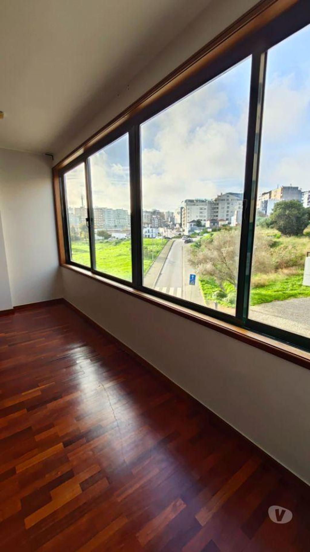 Aluguer Loja Vila Nova de Gaia - Fotos para Escritório Centro de Gaia próximo a Câmara Municipal