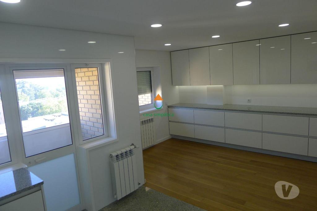 Imóveis para alugar Matosinhos - Fotos para T5 disponível para arrendamento