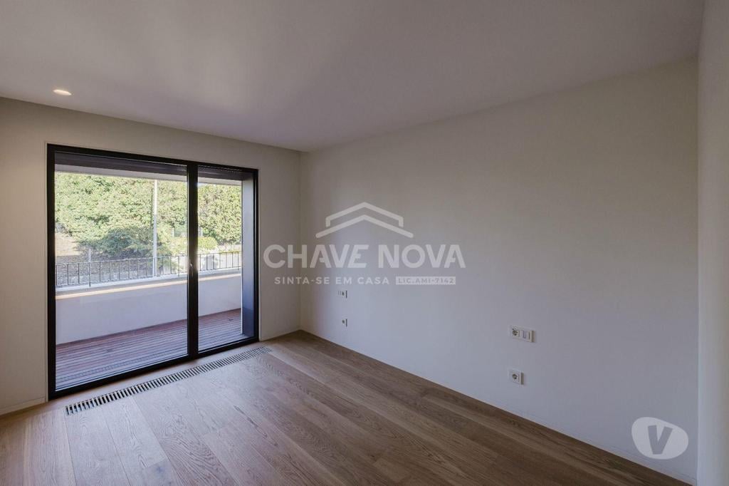 Imóveis para alugar Porto - Fotos para Arrendamento Apartamento T4 Novo - Foz do Douro - Porto