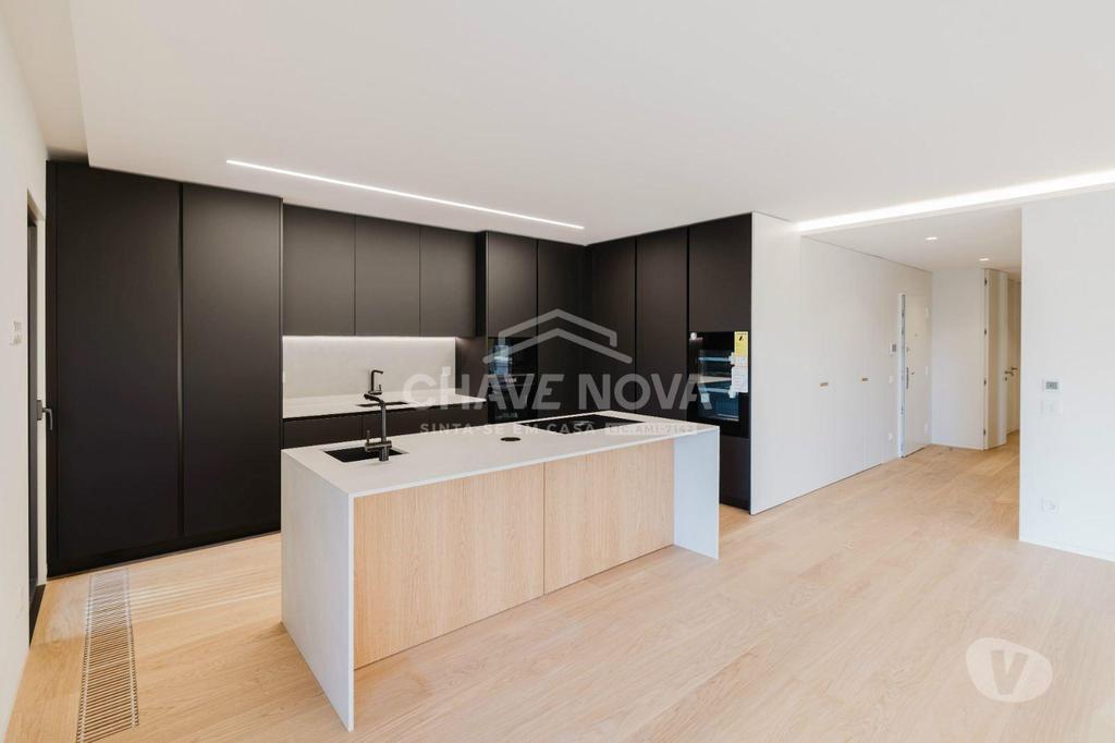 Imóveis para alugar Porto - Fotos para Arrendamento Apartamento T4 Novo - Foz do Douro - Porto
