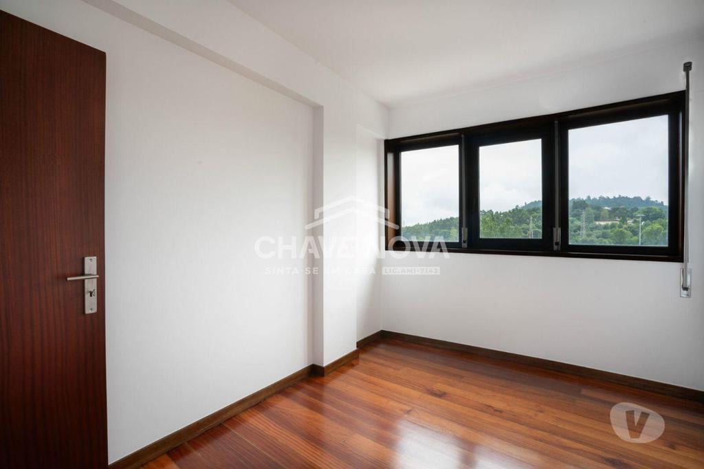 Apartamentos a venda Braga - Fotos para Braga-Apartamento T4 Braga (BRG 00141)