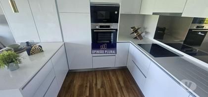 Casas e apartamentos - venda - Fotos para Aconchegante T3 em Avintes Pronto a Habitar Duas Frentes