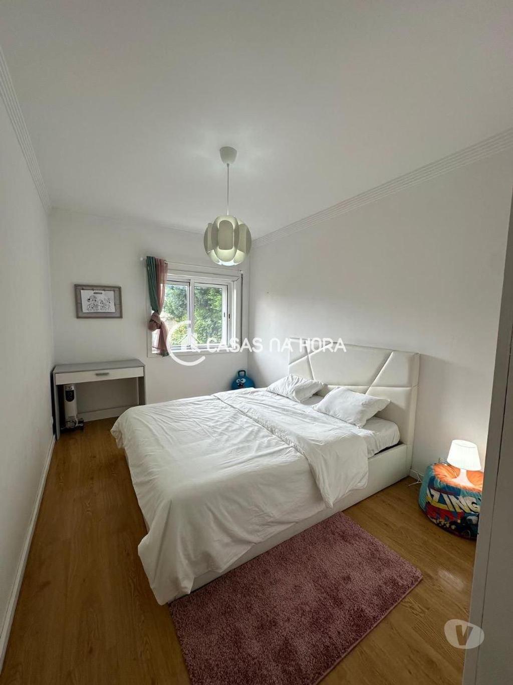 Apartamentos a venda Vila Nova de Gaia - Fotos para Apartamento T2 usado, com 103m2 de área bruta e 1 lugar de