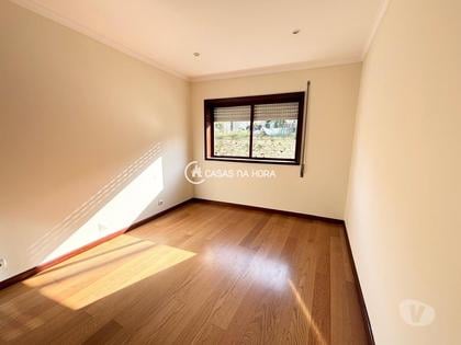 Casas a venda - Fotos para Apartamento T2 com lugar de garagem em Oliveira do Douro, Vila
