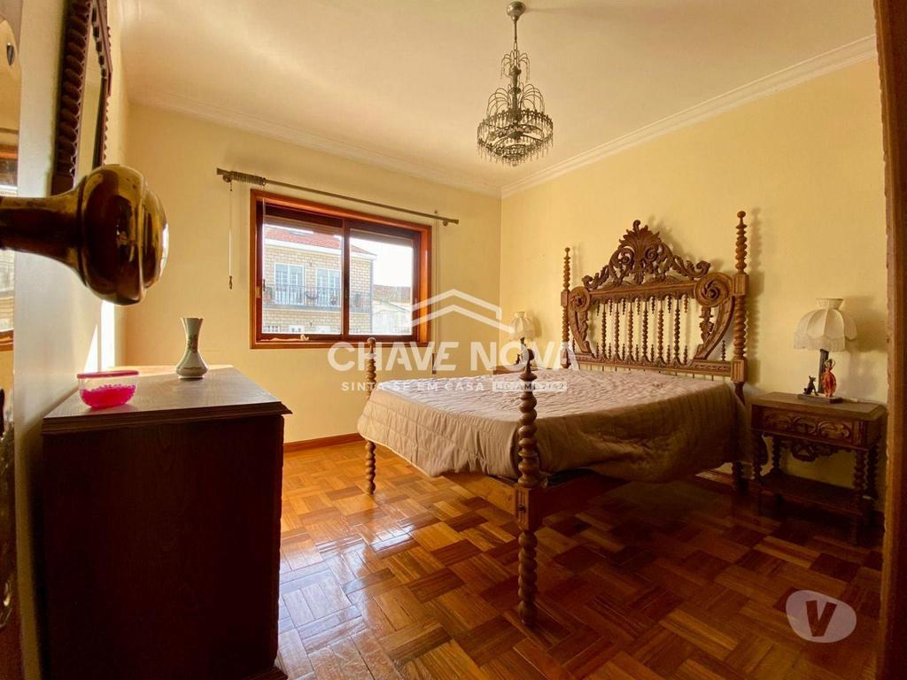 Apartamentos a venda Vila Nova de Gaia - Fotos para Vila-nova-de-gaia-Moradia em Banda V3 em Canidelo (GN 02109)