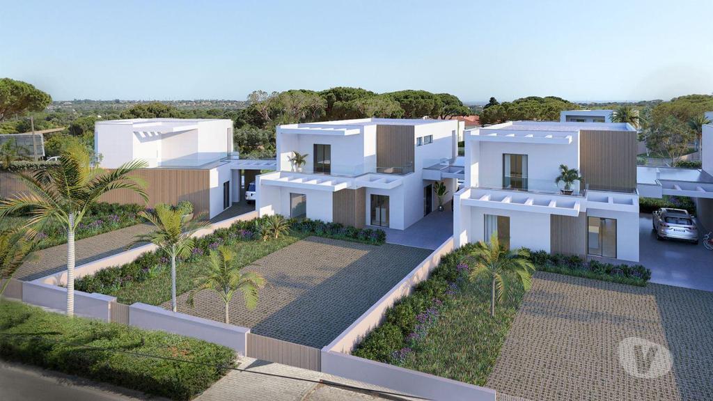 Apartamentos a venda Loulé - Fotos para Loule-Moradia Geminada T3 com piscina, Quarteira (VLM 00282)