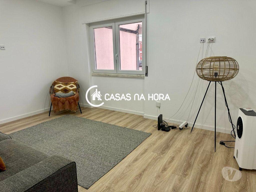 Apartamentos a venda Montijo - Fotos para Montijo-Apartamento T2 no Montijo Remdodelado (almada A 01678)